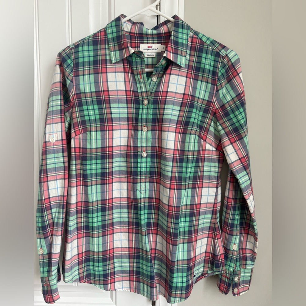 Vineyard Vines plaid button popover shirt